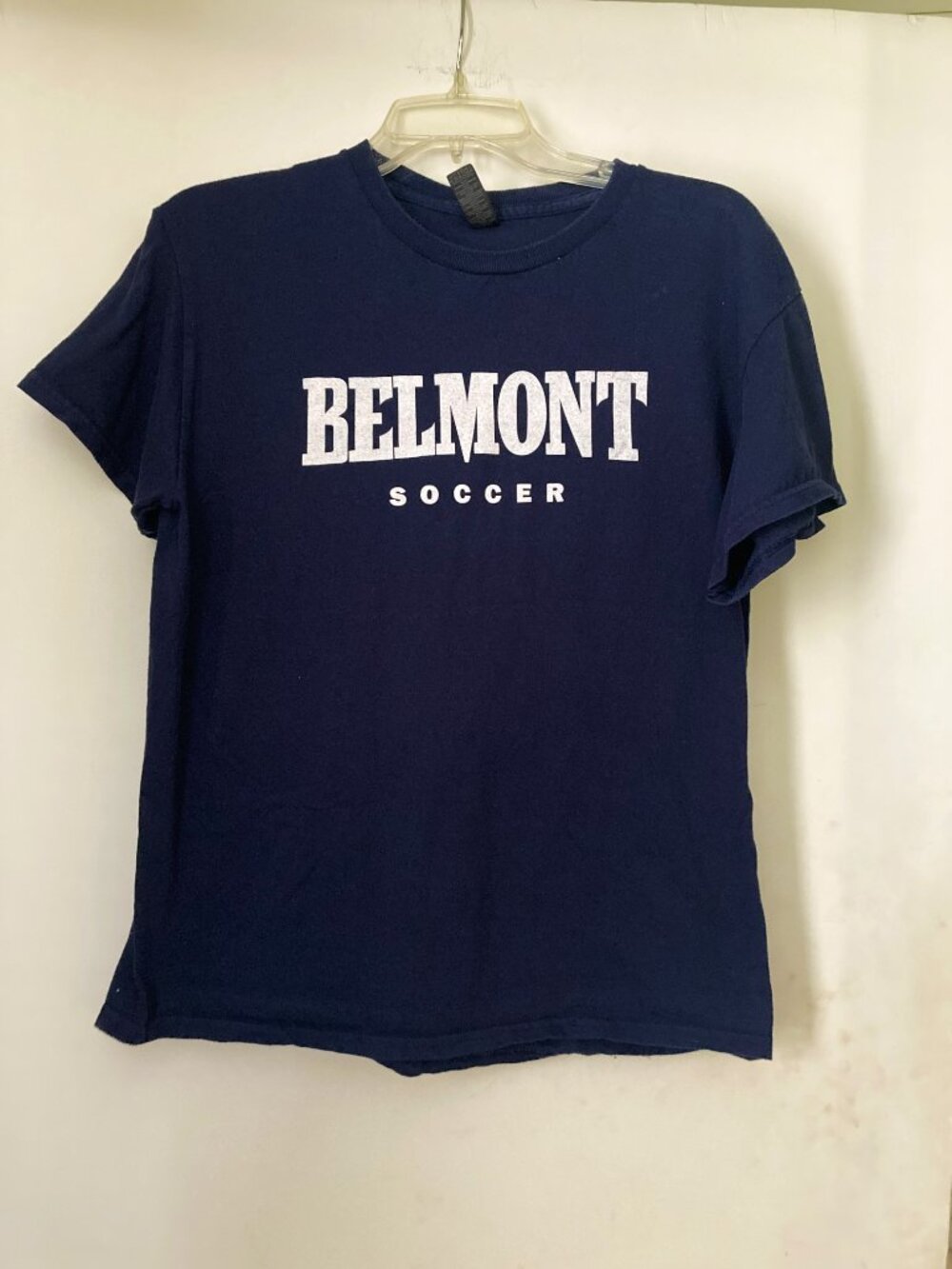 Belmont Bruins Gildan Short Sleeve Shirt Men's Tags M (Men or Women)